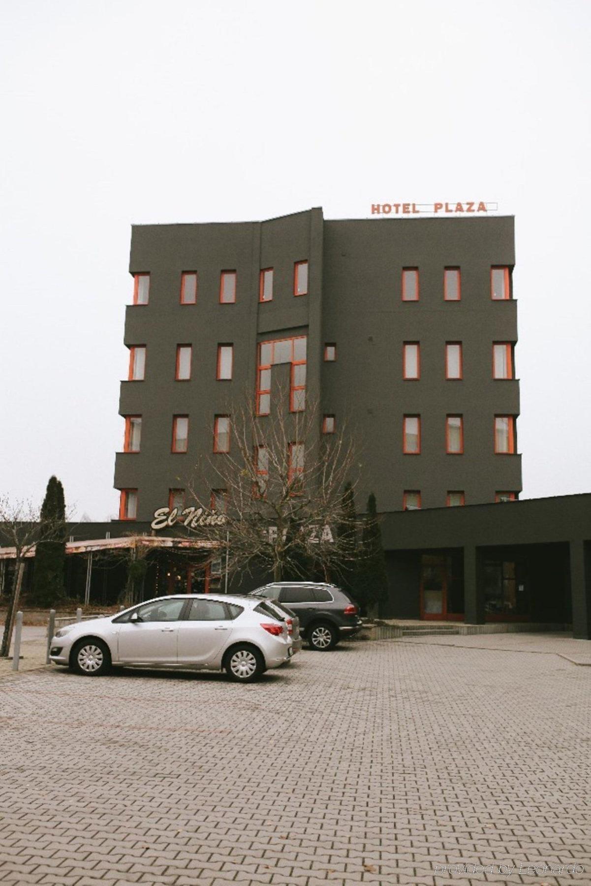 Hotel Plaza Mladá Boleslav Εξωτερικό φωτογραφία